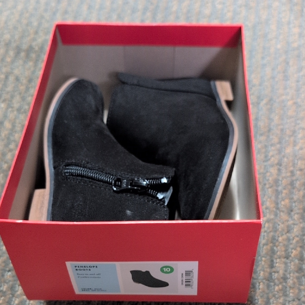 Cat & Jack Black Dress Shoes Elegant and Comfortable